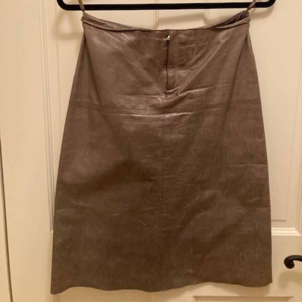 Vintage Y2K Banana Republic Distressed Leather Skirt - size 0